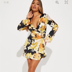 Brand new Lightweight satin floral wrap dress, soft and elegant Size M